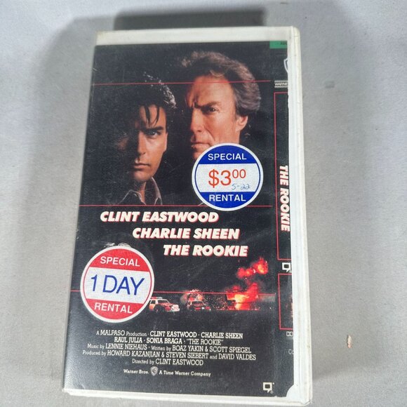 Clint Eastwood Charlie Sheen The Rookie 1990 VHS Tape Warner Bros. Adult Action - Picture 1 of 3